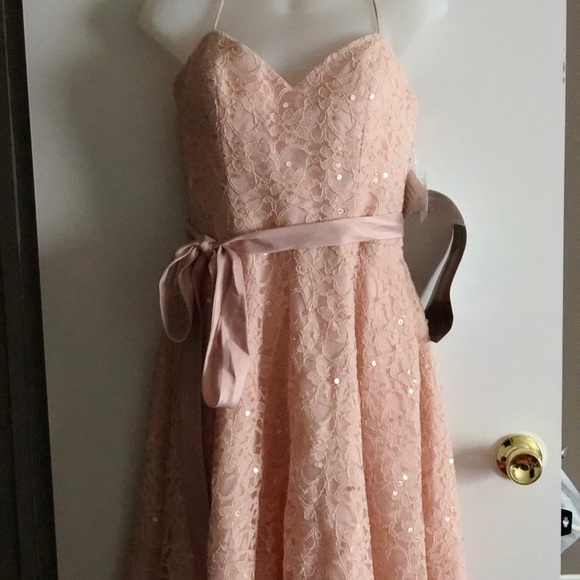 Dress - Picture 2 of 7